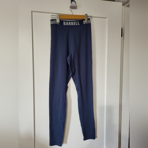 Barbell Legging size medium  (24) - Picture 2 of 4